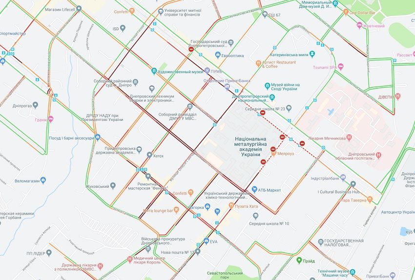 Днепр застрял в пробках из-за перекрытия. Новости Днепра