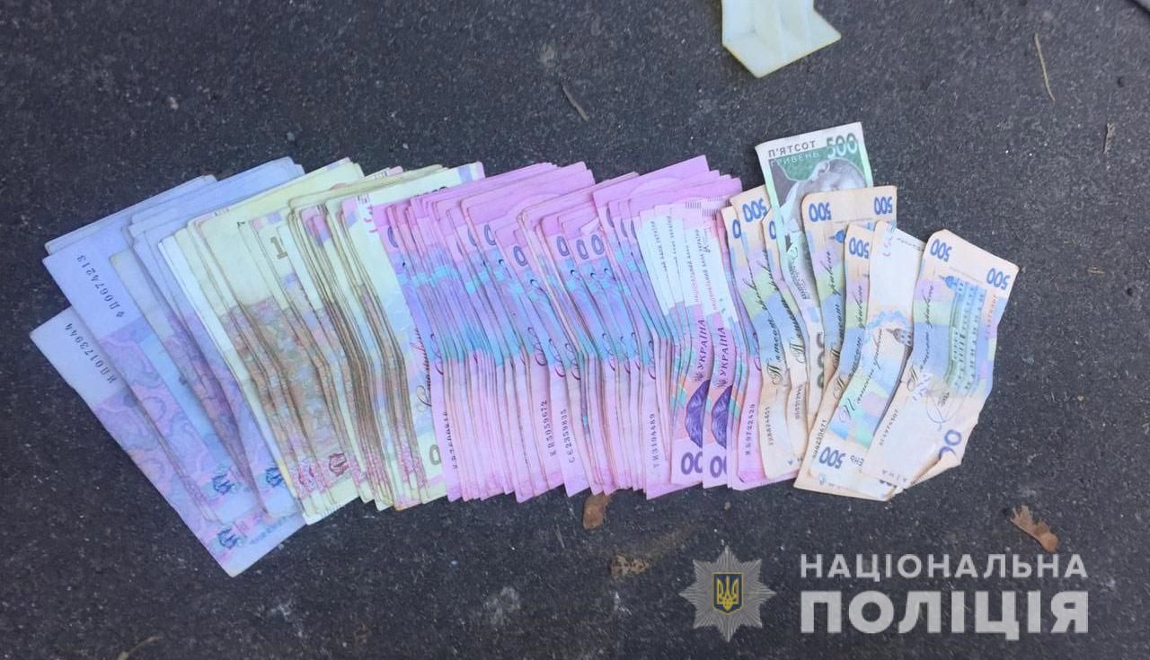 Наркотики на 2,2 миллиона, оружие и граната: разоблачены участники преступной группировки. Новости Днепра