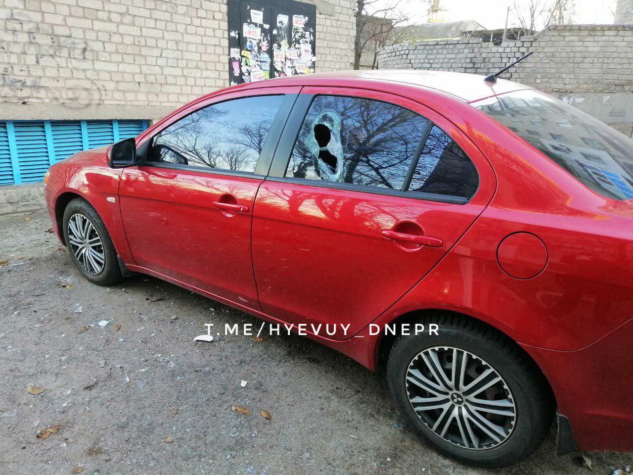 В Днепре вандал намеренно «портит жизнь» окружающим. Новости Днепра