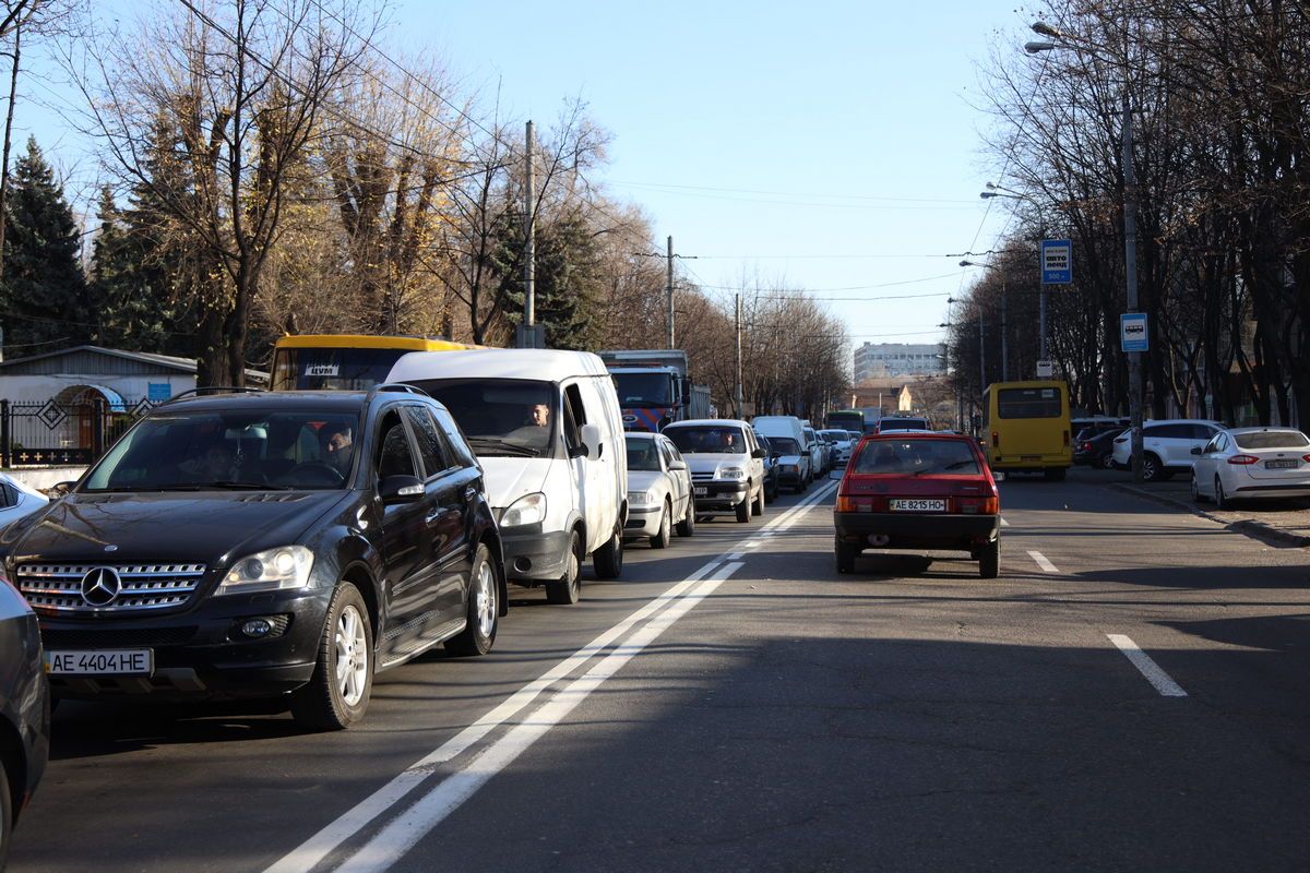 «Не заметил»: в Днепре женщину сбила «ГАЗель». Новости Днепра