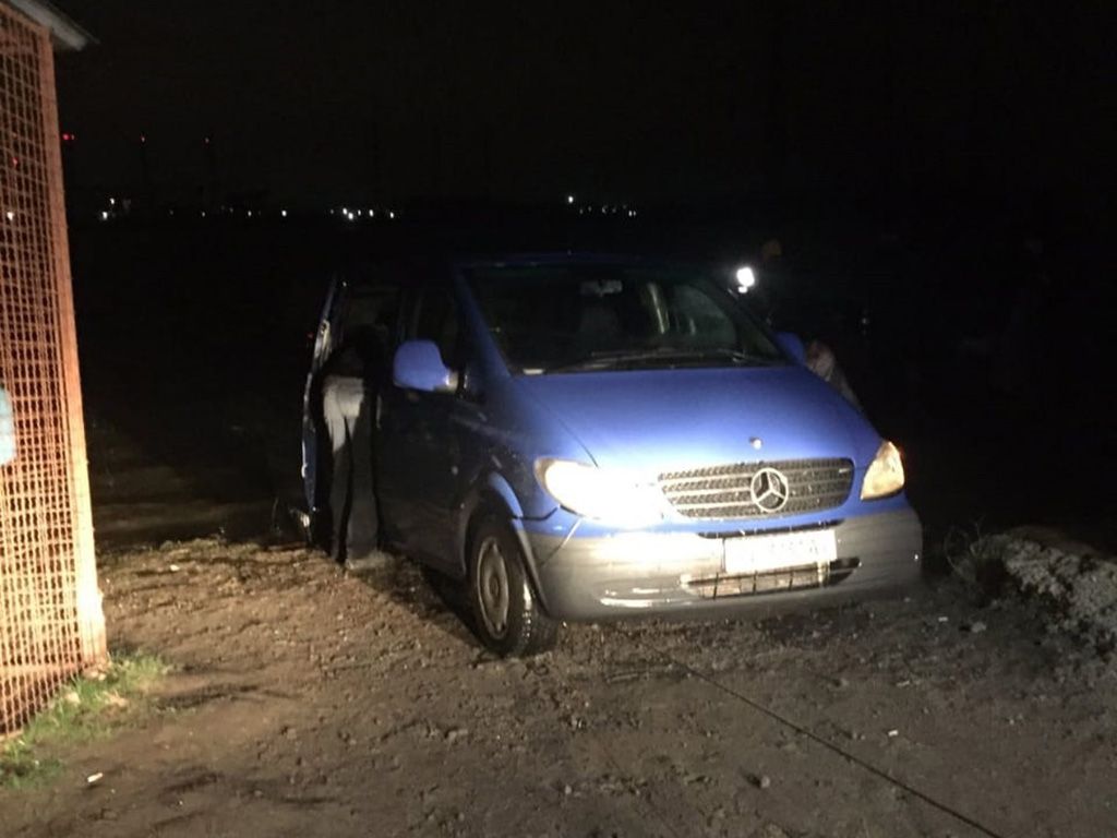 В Днепре утонул автомобиль: подробности. Новости Днепра