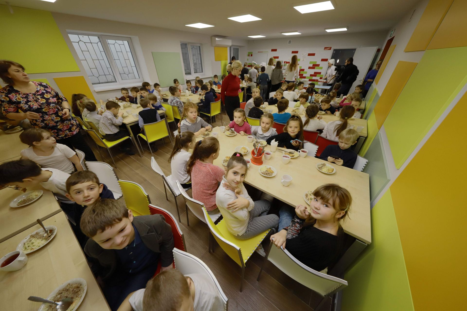 В Днепре ремонтируют школьные столовые. Новости Днепра