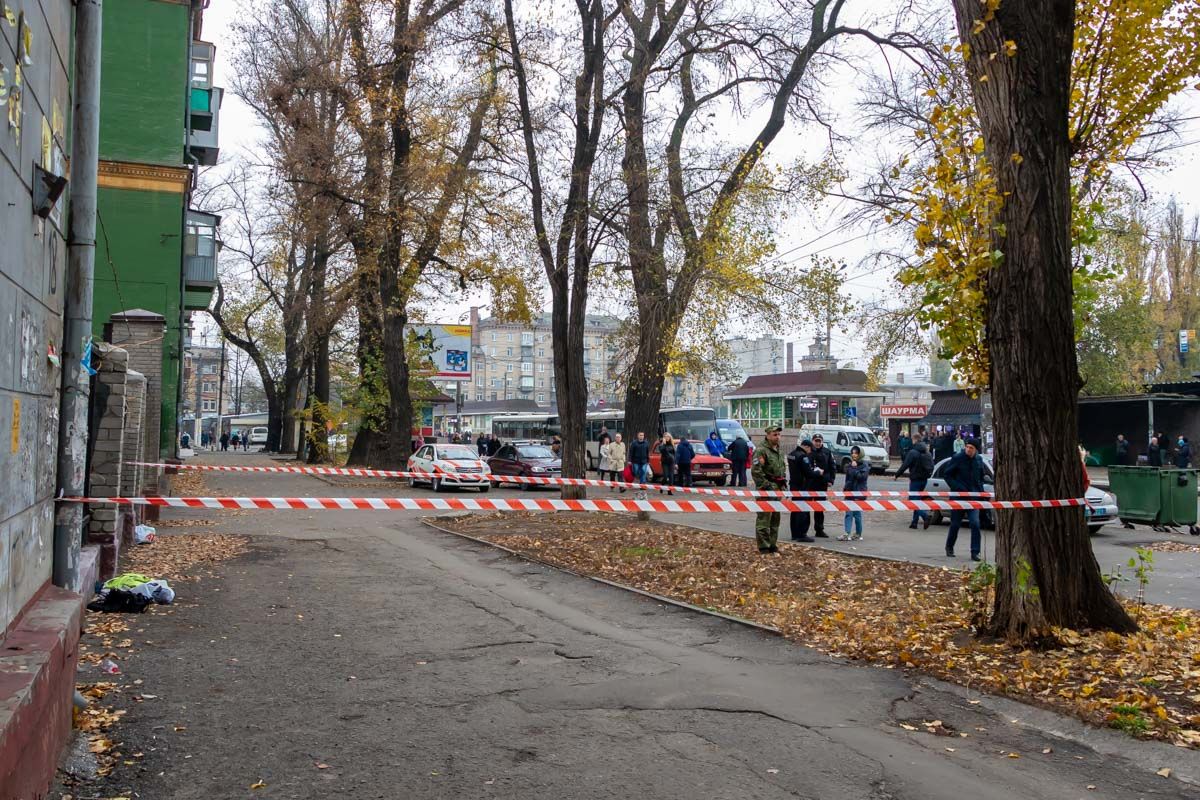 В Днепре взрывотехники проверяли подозрительную сумку. Новости Днепра