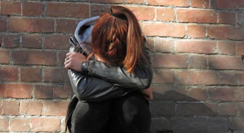 Сбежала из дома: 15-летнюю девочку искала полиция. Новости Днепра