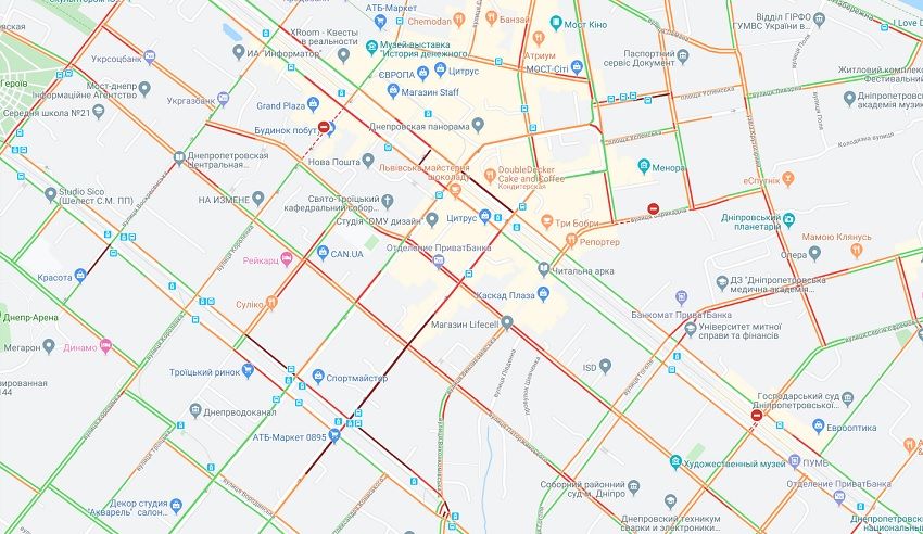 Центр Днепра застрял в пробках. Новости Днепра