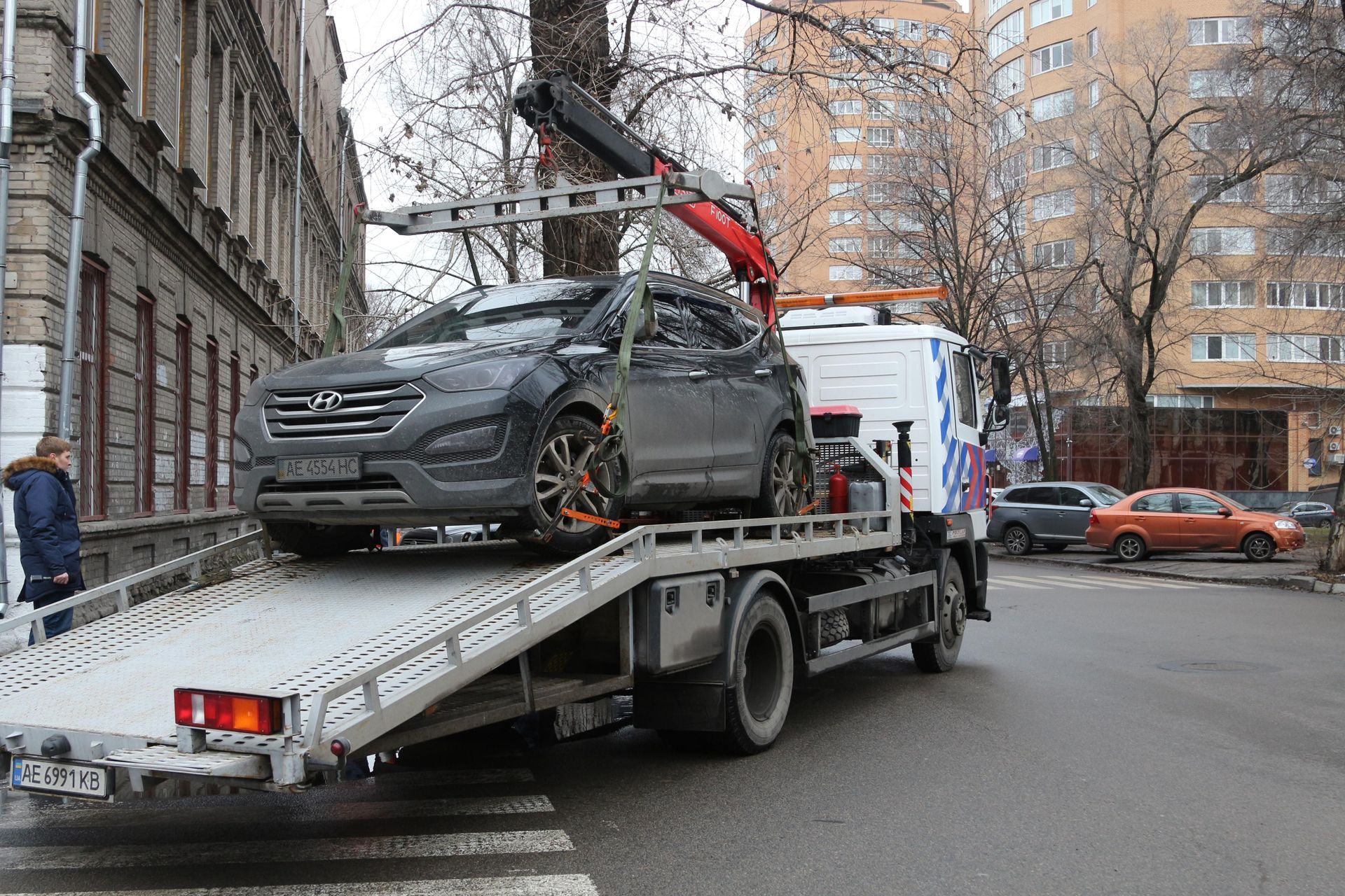 Сколько автомобилей в Днепре было эвакуировано на штрафплощадку. Новости Днепра