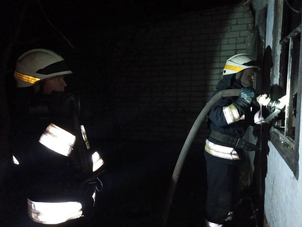 В Днепре во время пожара в жилом доме погиб человек. Новости Днепра