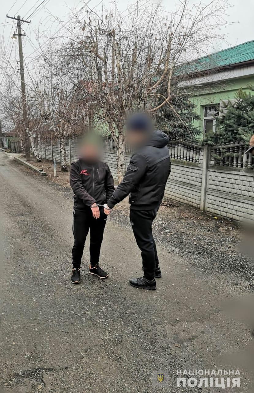 «Попросил позвонить»: на школьника напали с газовым балончиком. Новости Днепра