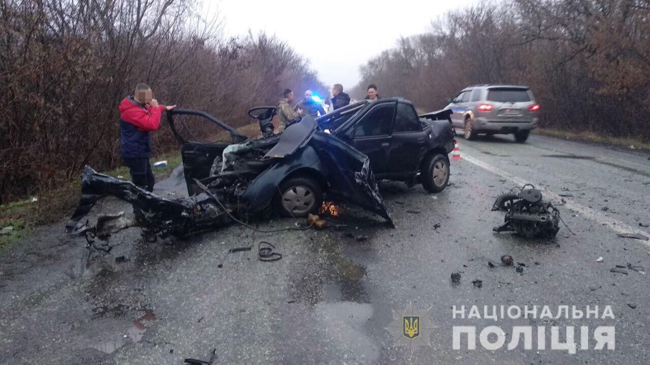 В ДТП с автобусом на Днепропетровщине погибли 2 девушки. Новости Днепра