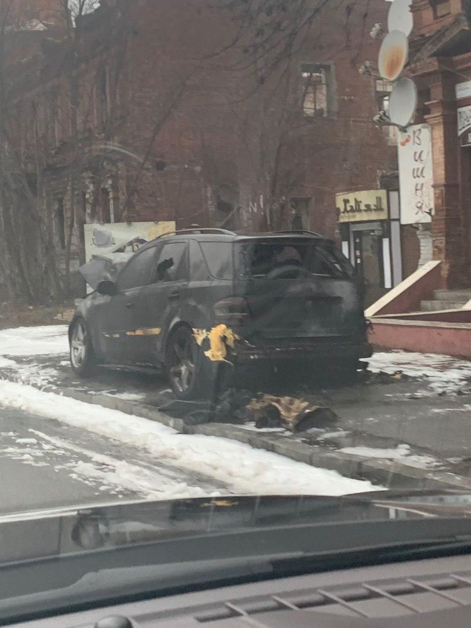 «Сгорела дотла»: в центре Днепра сожгли машину. Новости Днепра