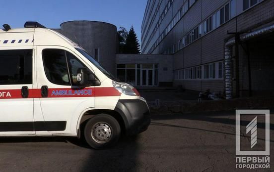 «Укутала в старые, грязные вещи»: мать бросила новорожденного в подъезде. Новости Днепра