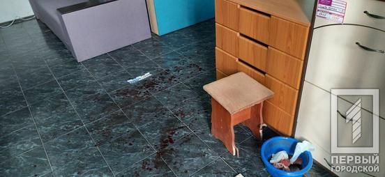 Мужчина открыл стрельбу в магазине. Пострадала женщина. Новости Днепра