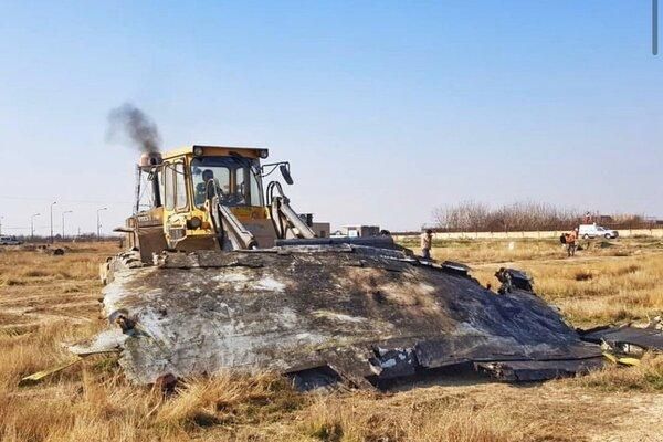 Расследование авиакатастрофы украинского самолета: обломки сгребают бульдозером. Новости Украины