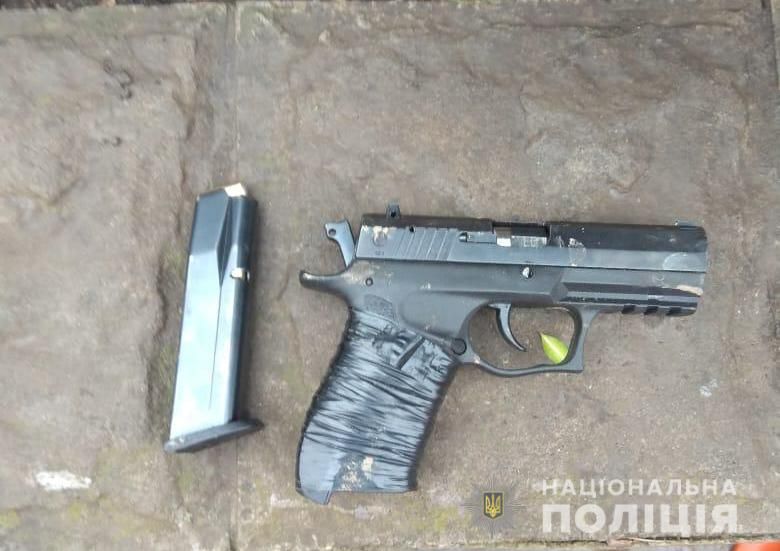 В Кривом Роге мужчина стрелял в полицейских. Новости Днепра