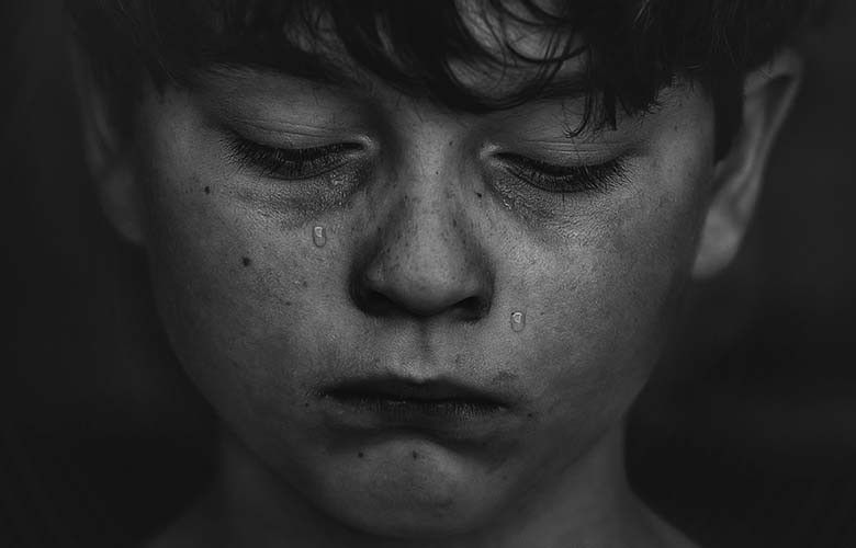 Дом без окон и отопления: в Днепре 5-летний ребенок жил в жутких условиях. Новости Днепра