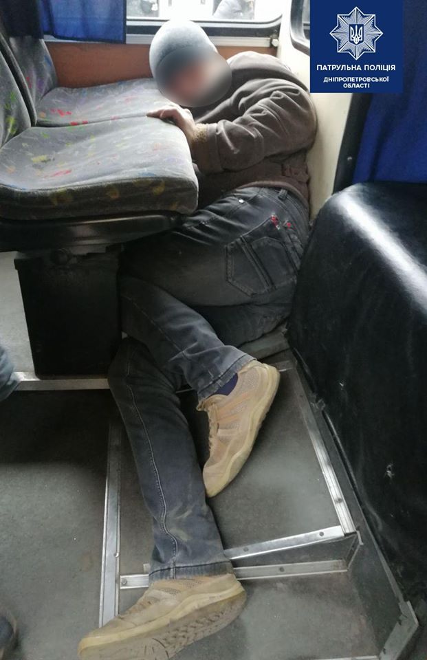 «Мамин «друг»: чужой мужчина забрал и увез маленького ребенка. Новости Днепра