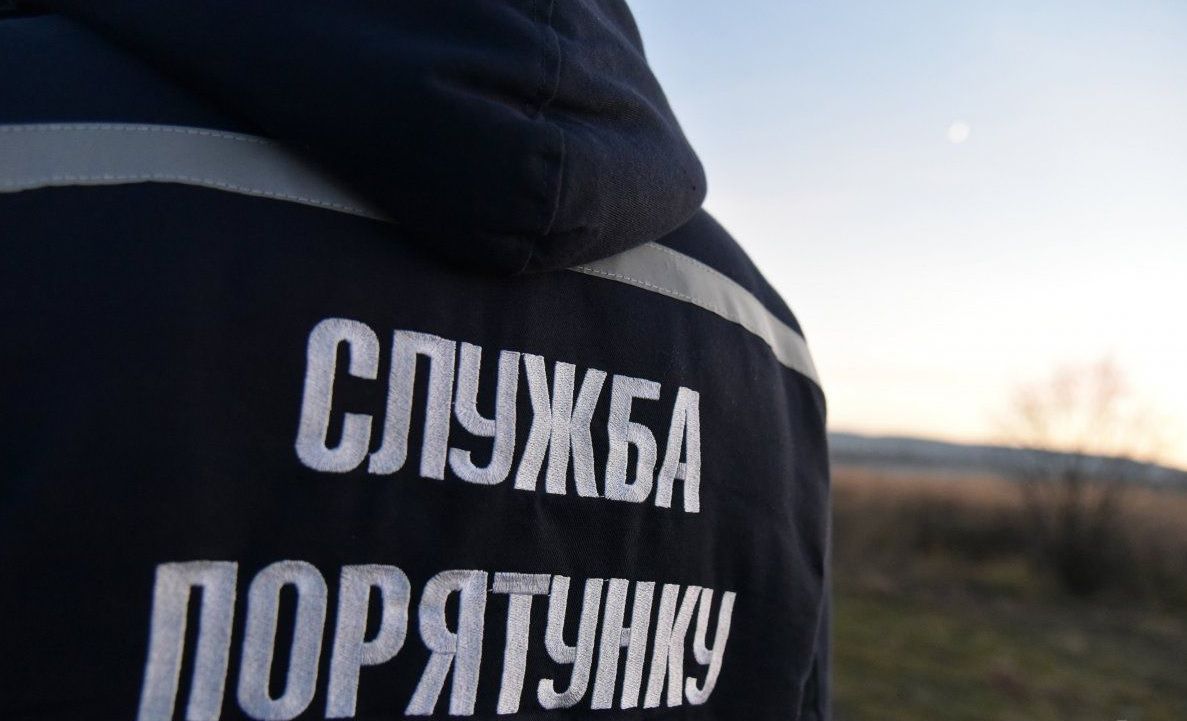 В Днепре двое маленьких детей «застряли» в квартире. Новости Днепра