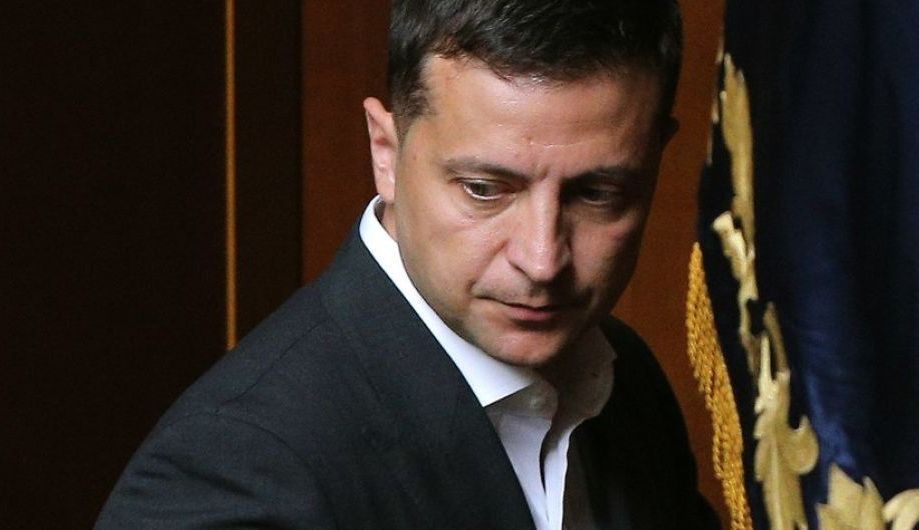 «Давайте держать политику подальше»: Зеленский о переименовании улиц. Новости Украины