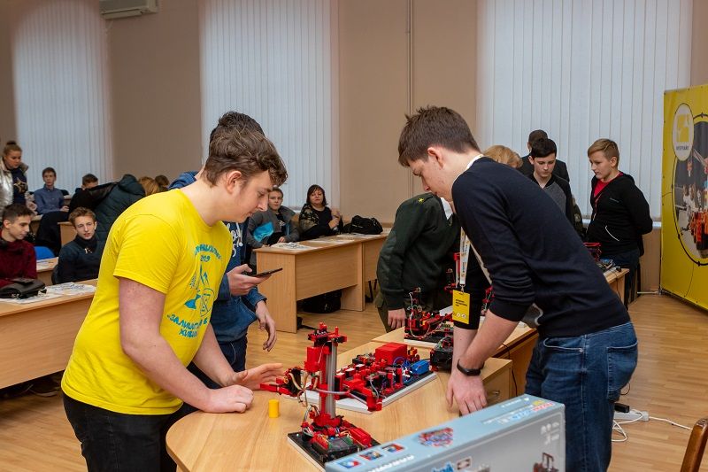 Стартовал третий сезон Interpipe Mechatronic Lab