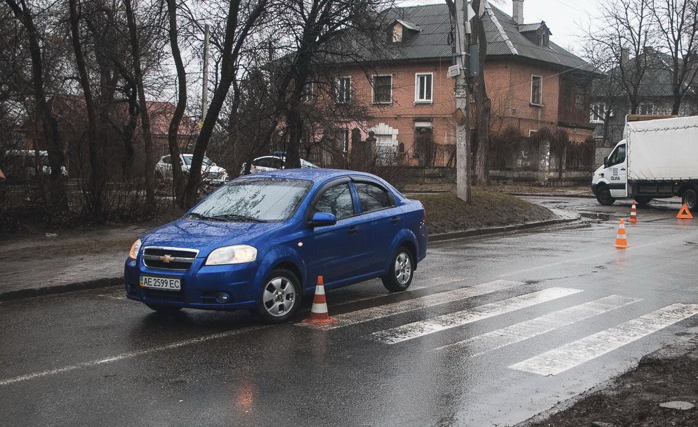 В Днепре на пешеходном переходе сбили ребенка. Новости Днепра