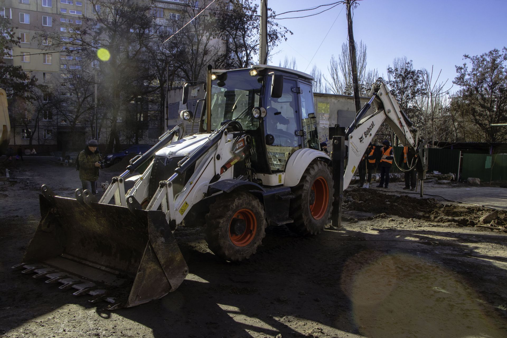 В Днепре ремонтируют дороги во дворах. Новости Днепра