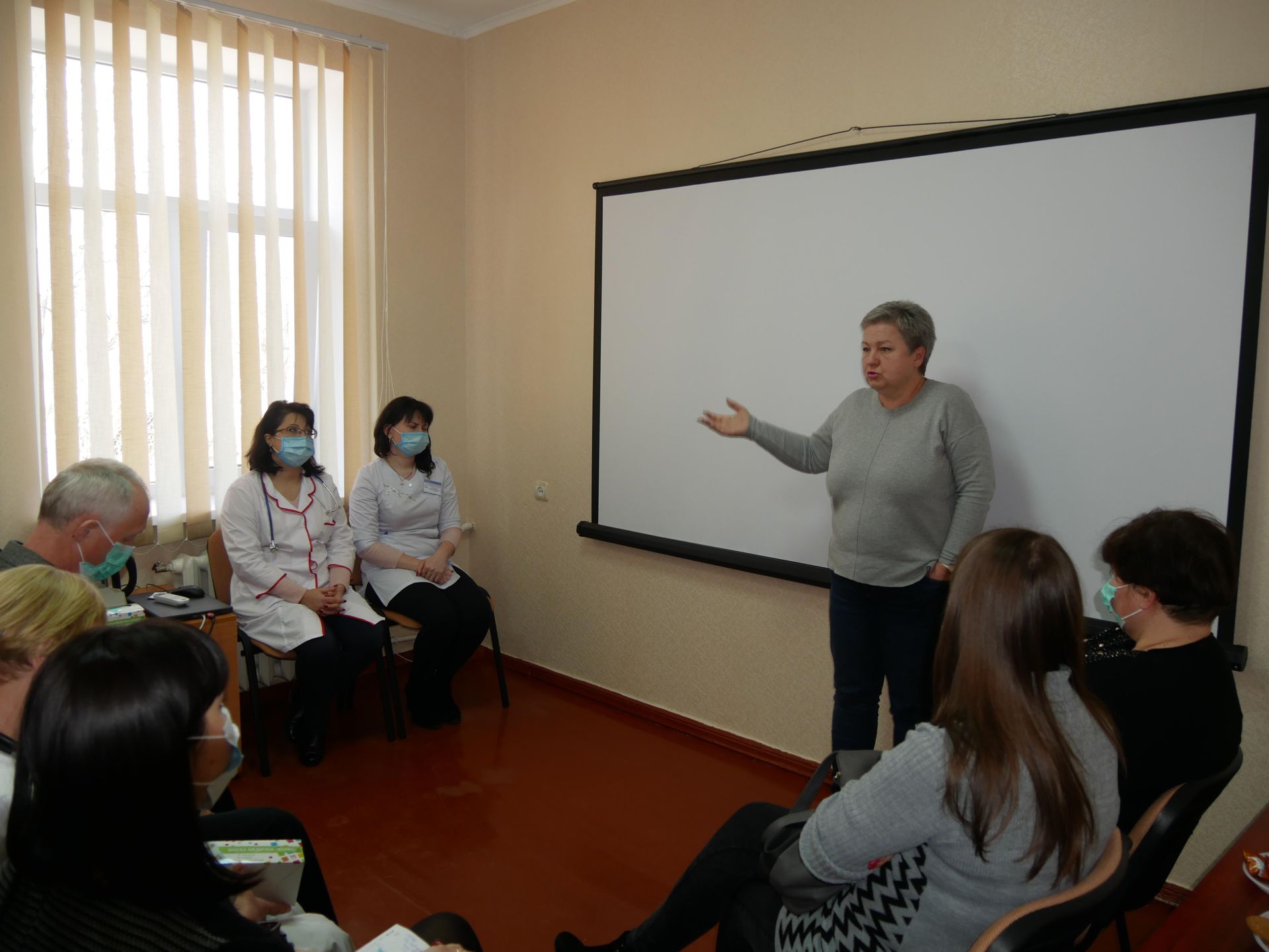 Как медиков Днепропетровщины готовят выявлять коронавирус. Новости Днепра