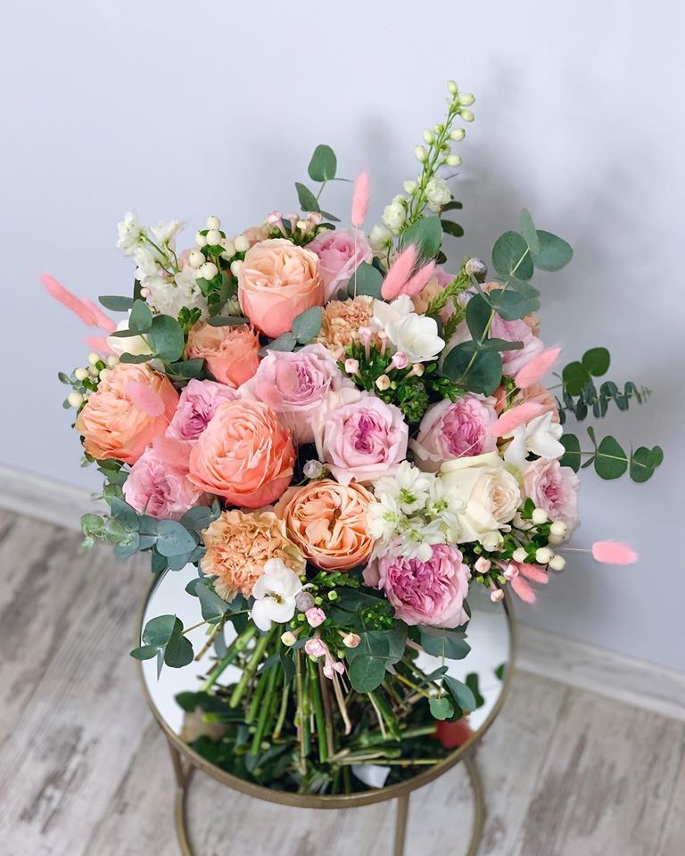 «8 марта близко»: где в Днепре купить букет. Новости Днепра