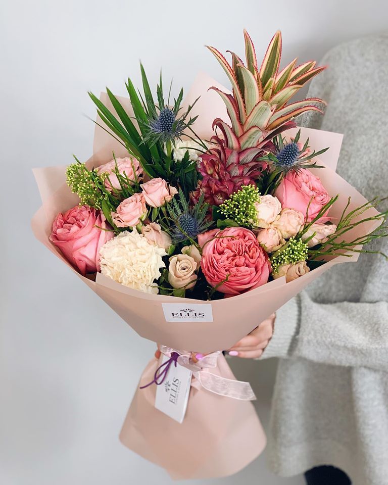 «8 марта близко»: где в Днепре купить букет. Новости Днепра