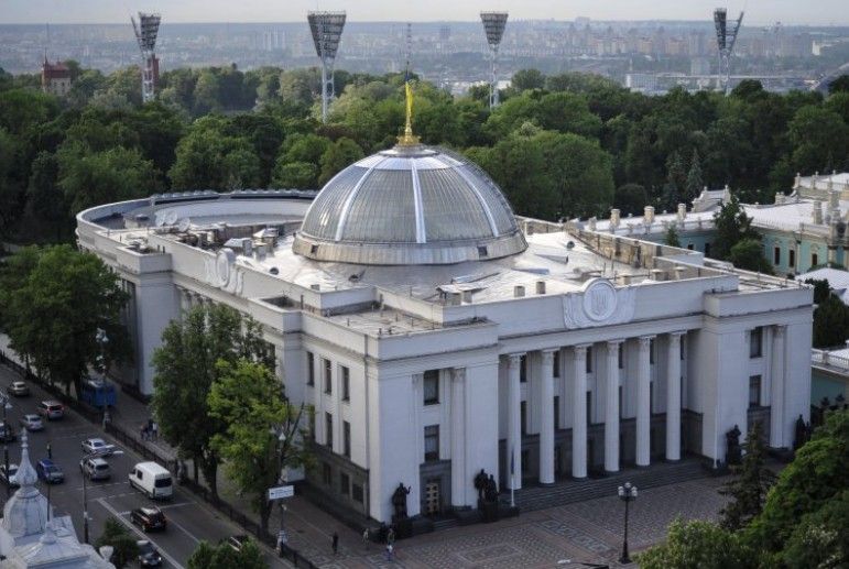 Верховная Рада уволила министров здравоохранения и финансов. Новости Украины