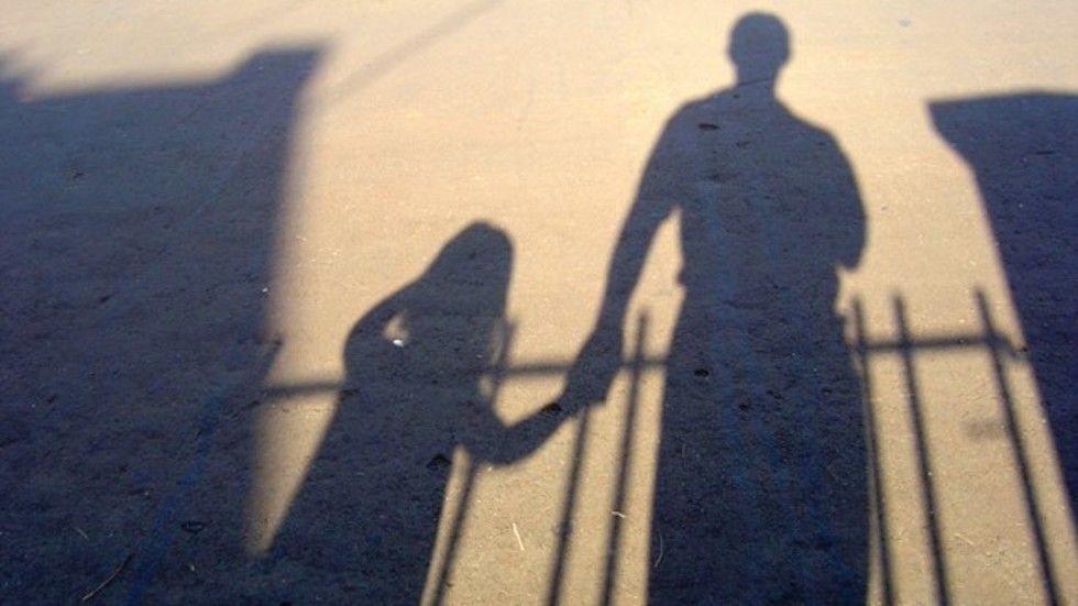 В Днепре двое неизвестных предлагали детям «сыграть в прятки». Новости Днепра