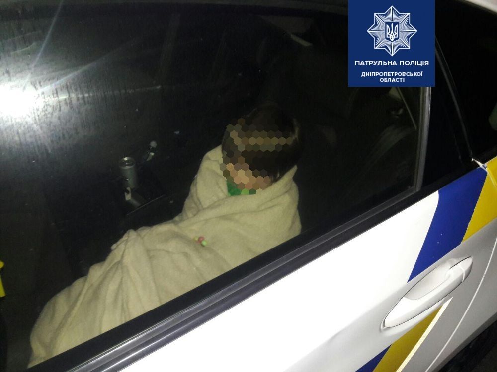 Пожар в Днепре: детей выводили из задымленного дома. Новости Днепра