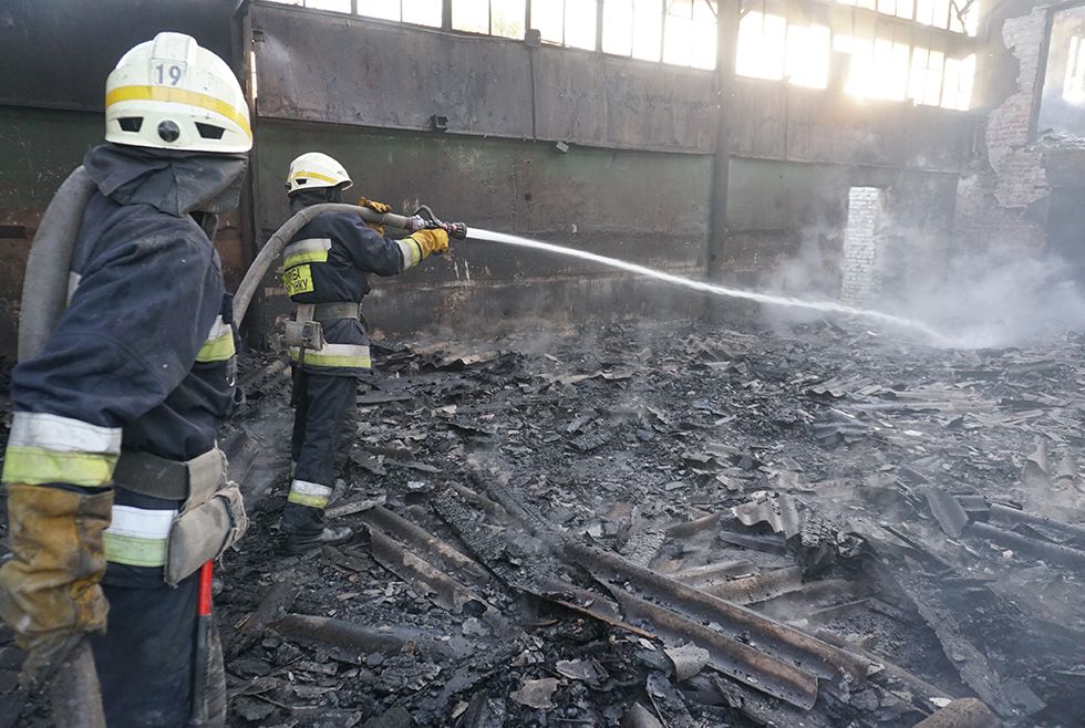 В Днепре горела заброшенная постройка. Новости Днепра