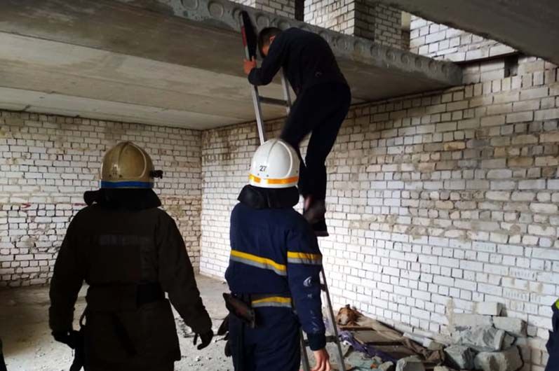 Мальчик забрался на 11 этаж недостроя. Новости Днепра