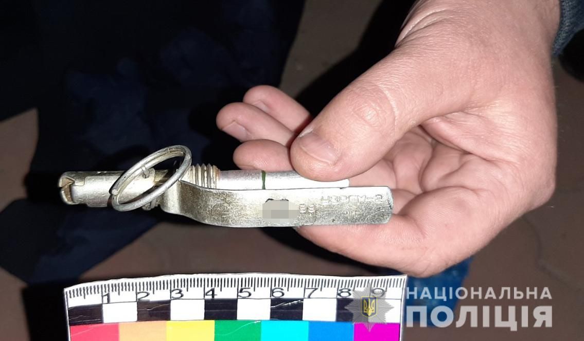 На Днепропетровщине мужчина угрожал взорвать гранату. Новости Днепра