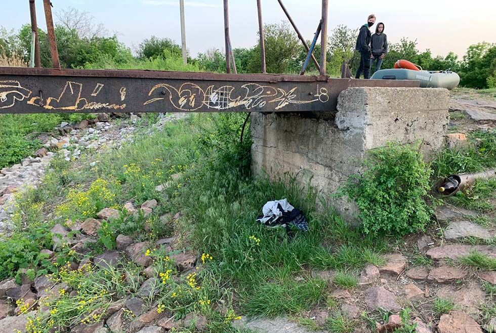 На Днепропетровщине ребенок спрыгнул с моста и утонул. Новости Днепра