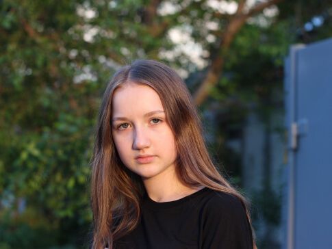 Давайте вместе поможем Анечке Кураленко