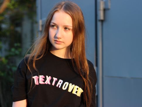 Давайте вместе поможем Анечке Кураленко