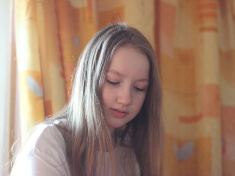 Давайте вместе поможем Анечке Кураленко