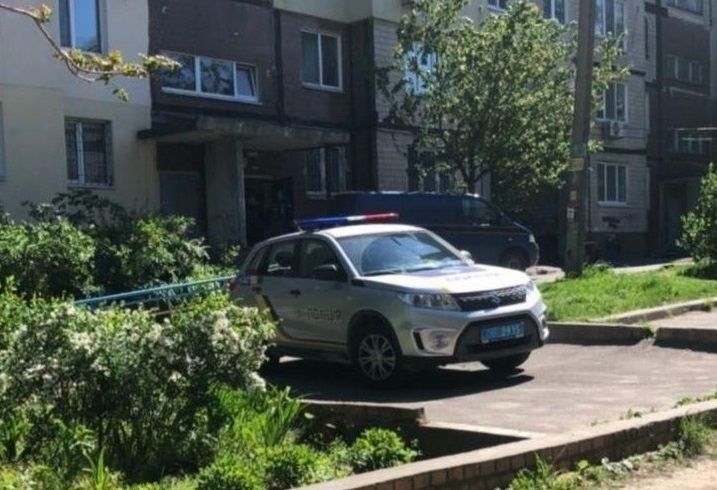 В Днепре мужчина напал на другого с молотком и совершил суицид. Новости Днепра