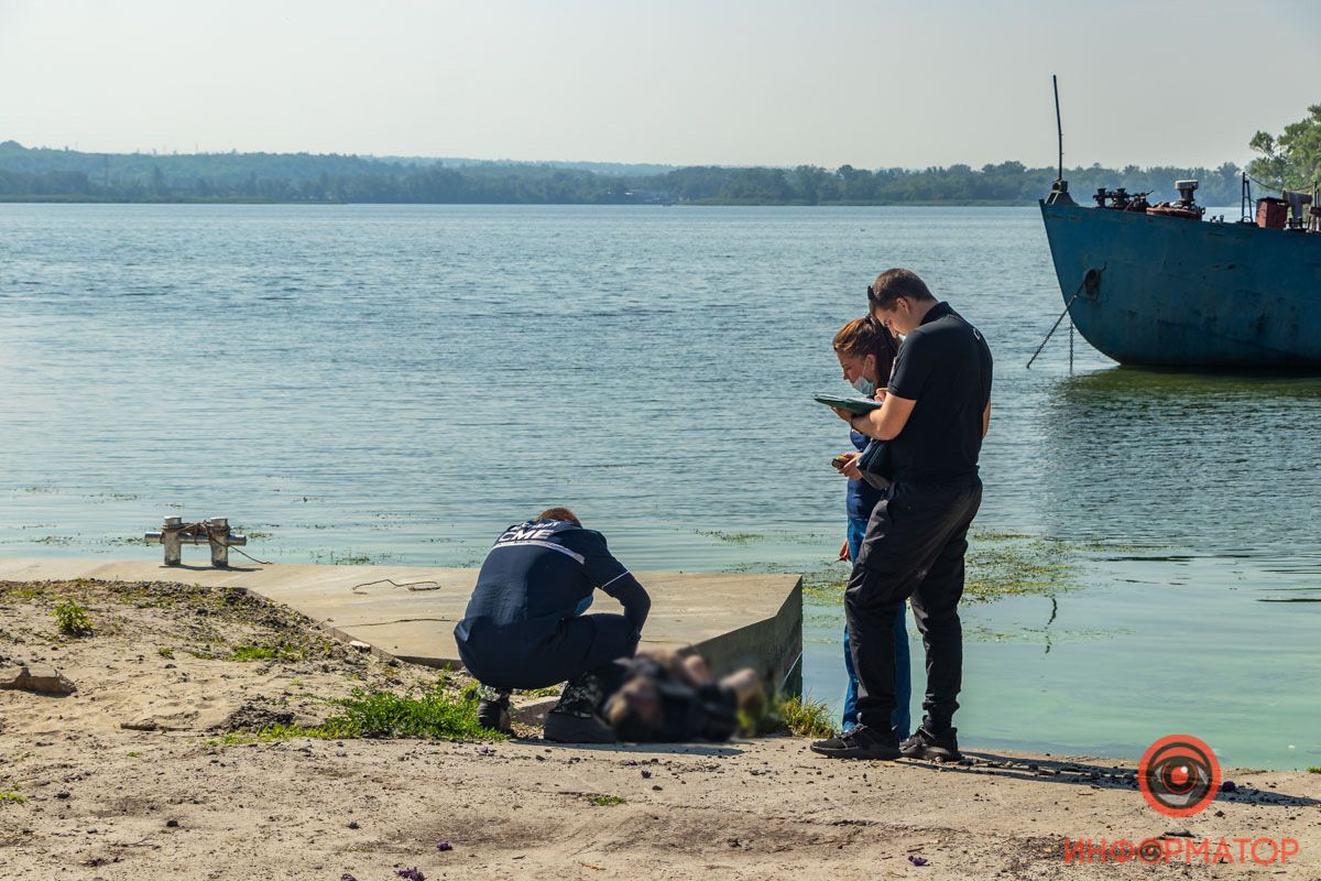 В Днепре выловили труп: нужна помощь в опознании. Новости Днепра