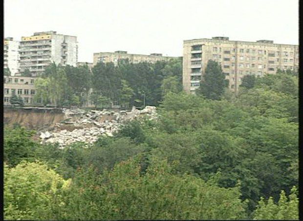 Сегодня исполняется 23 года со дня масштабного оползня на Тополе в Днепре оползень Тополь Днепр годовщина