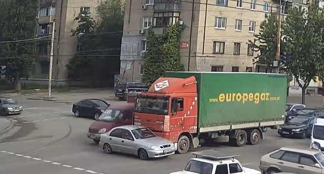 ДТП с фурой в Днепре