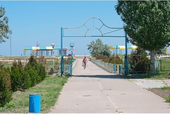 Варианты дешевого отдыха для днепрян на Арабатской стрелке.  Новости Днепра