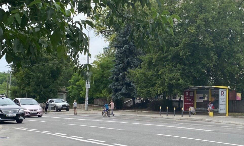 Дети рискуют жизнью, катаясь на дорогах. Новости Днепра