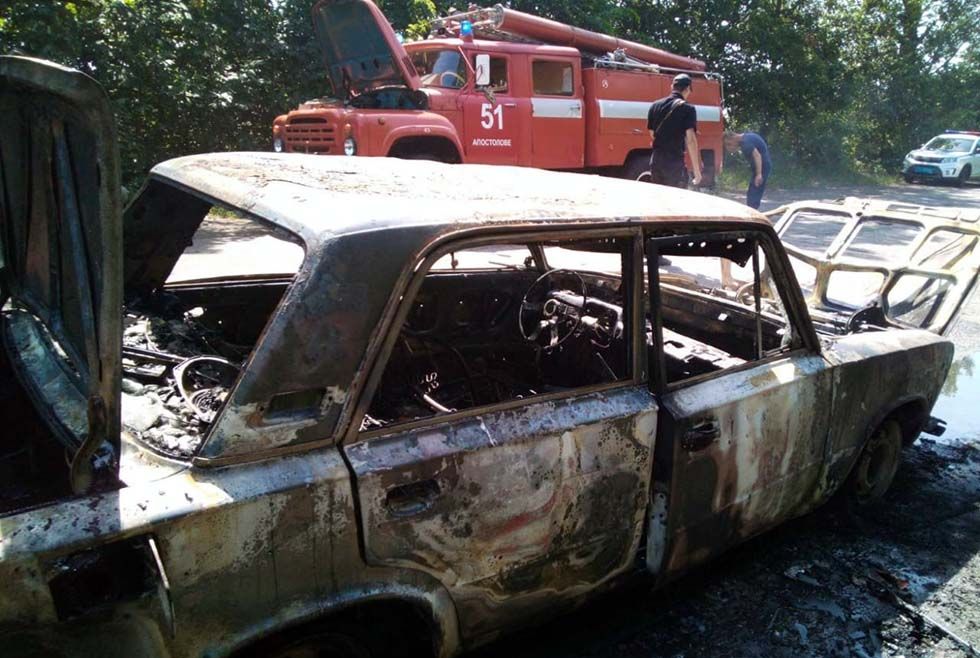 На Днепропетровщине загорелось авто. Новости Днепра
