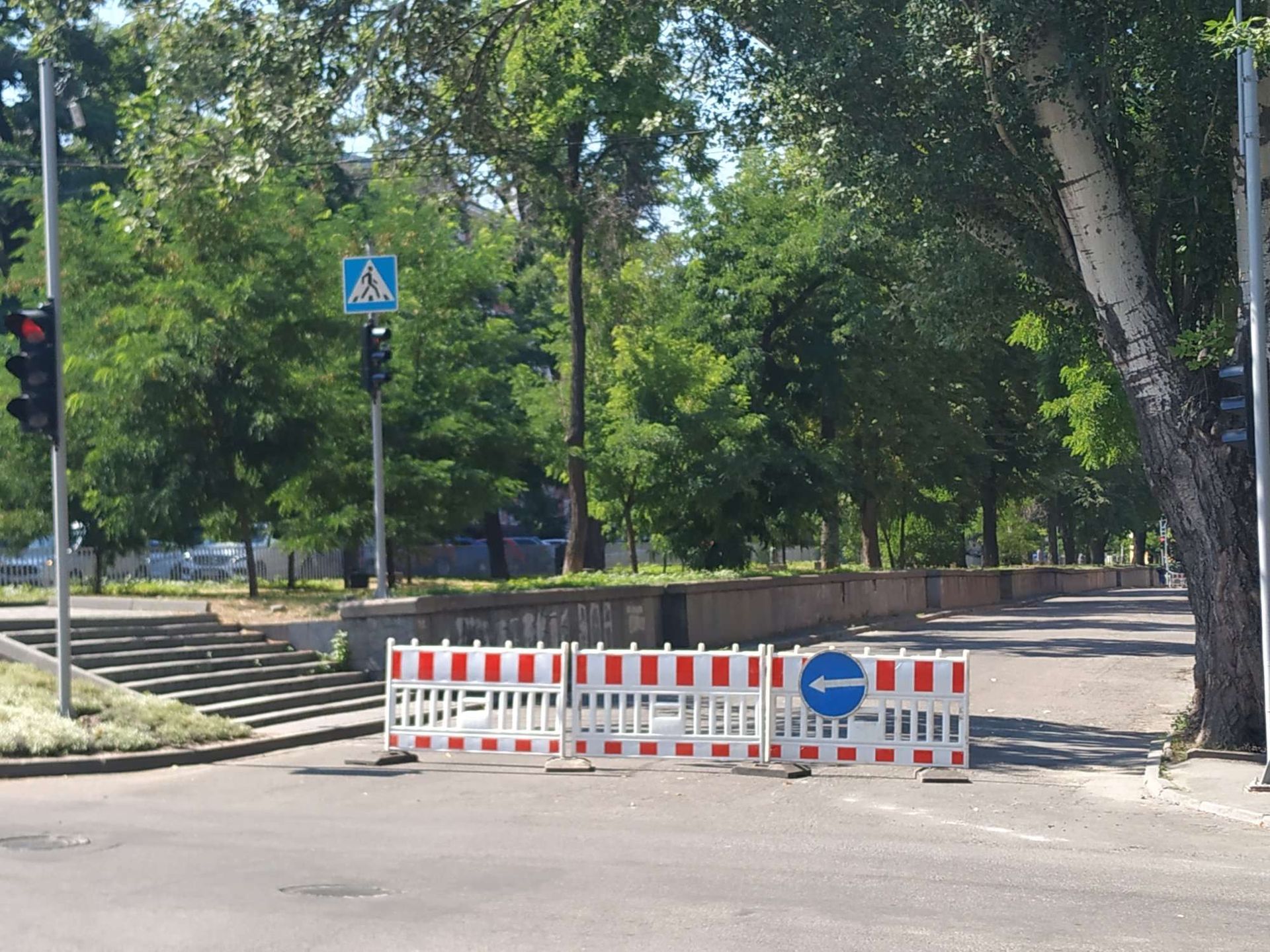 В центре Днепра, на Гоголя, снова провалился асфальт. Новости Днепра