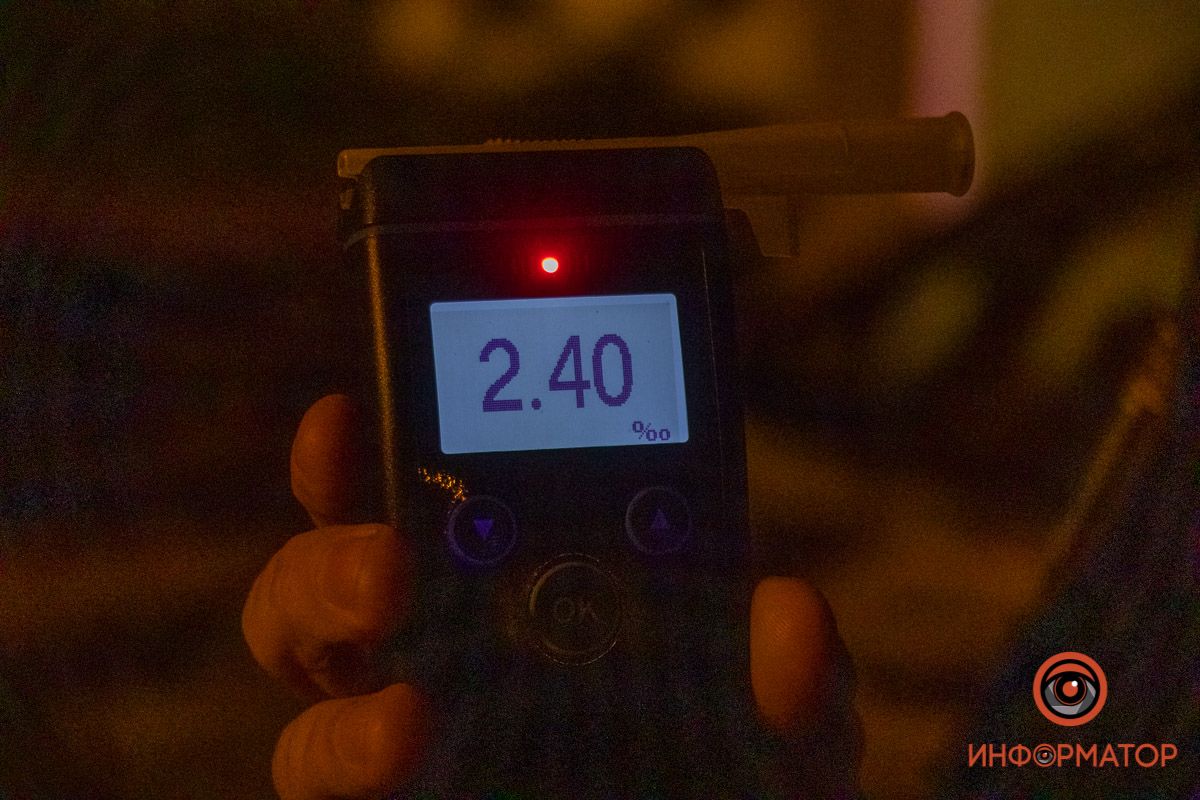 Погоня полиции за пьяной компанией на авто в Днепре. Новости Днепра