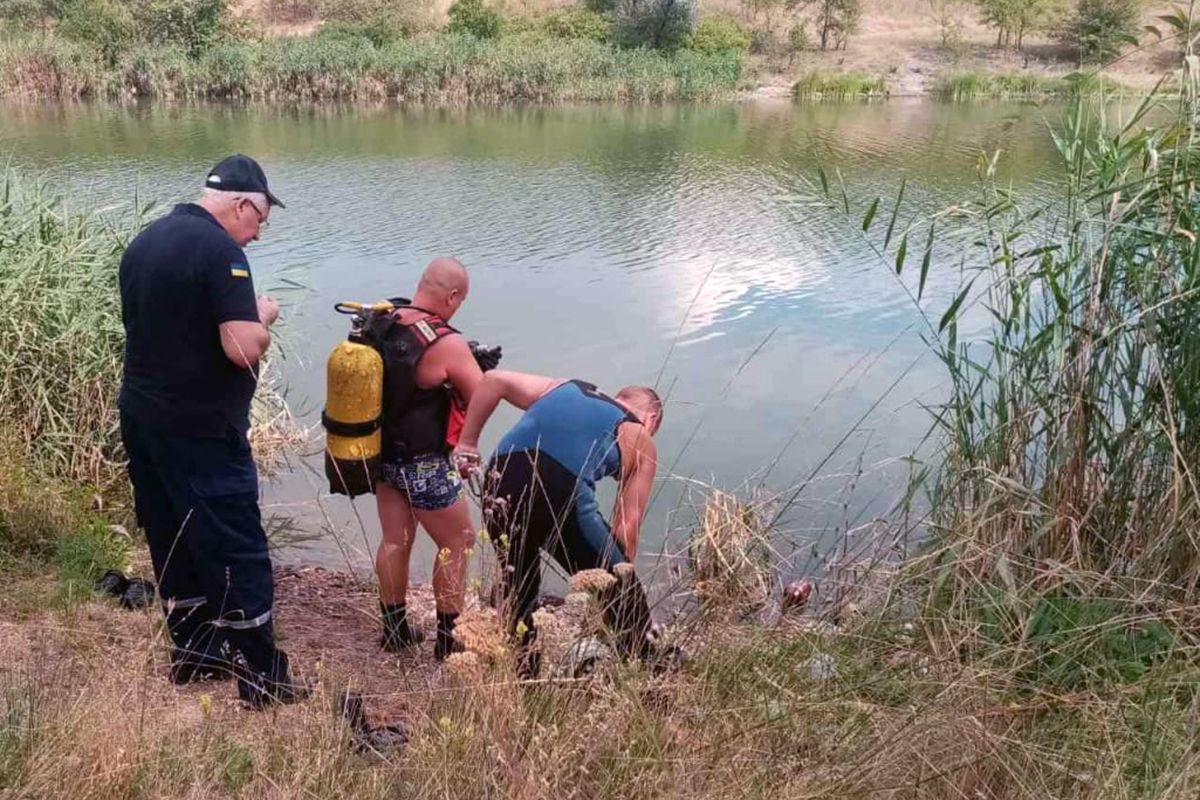 На Днепропетровщине из водоема достали труп мужчины. Новости Днепра