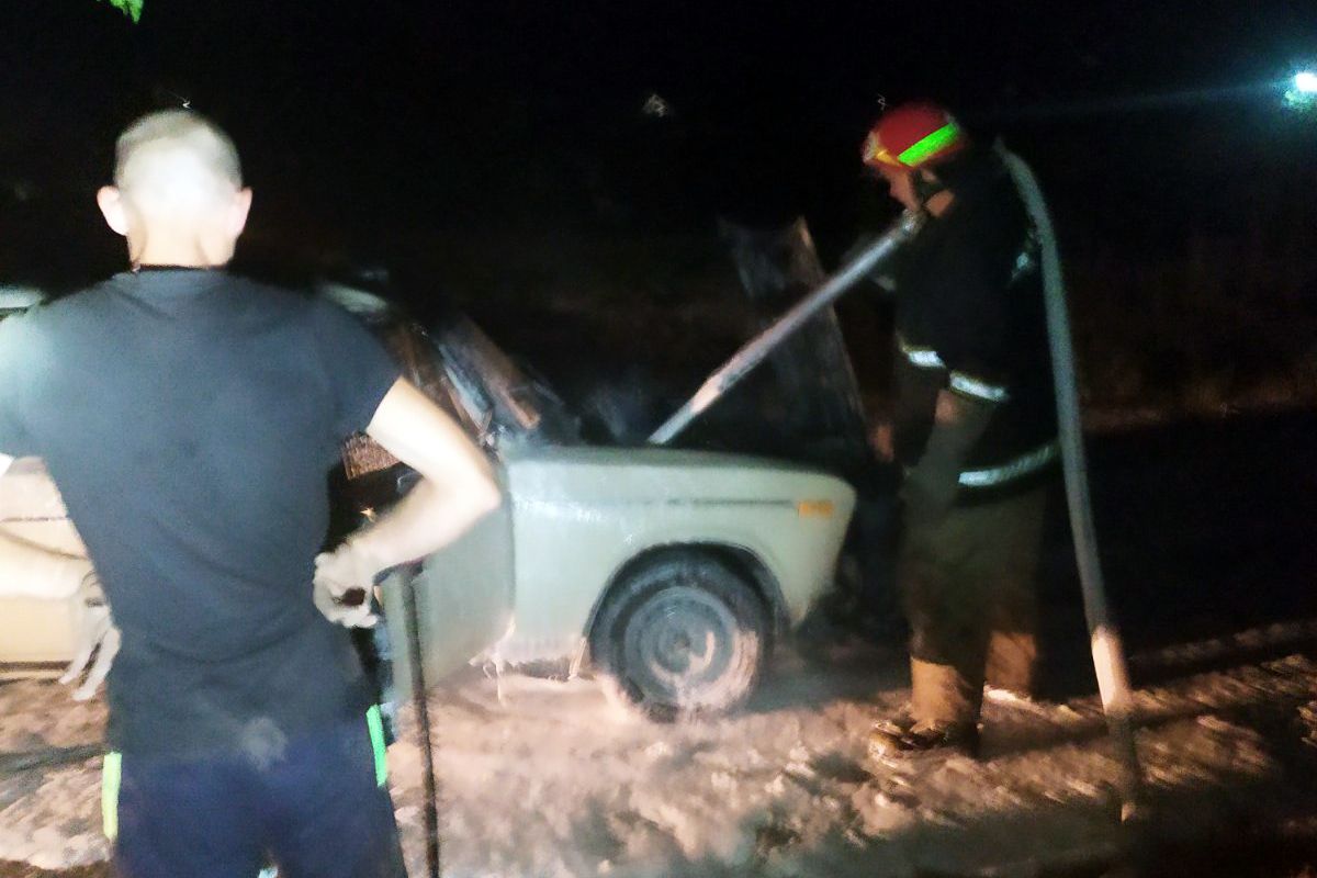 На дороге сгорел автомобиль. Новости Днепра