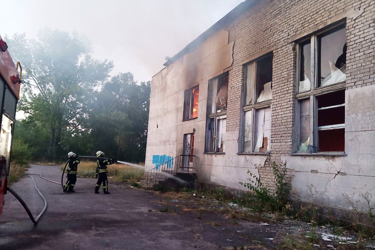 Пожар полыхал на 300 квадратных метрах. Новости Днепра